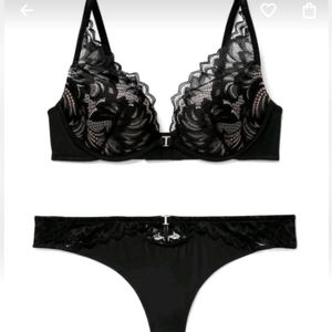 Adore Me Nude/Black Lace Matching Bra and Panty Set 36B/M *NWT*